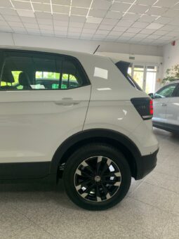 
										Volkswagen T-Cross Edition 1.6 TDI full									