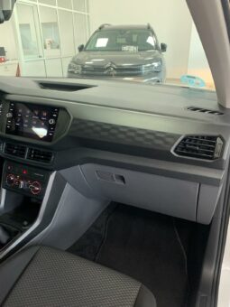 
										Volkswagen T-Cross Edition 1.6 TDI full									