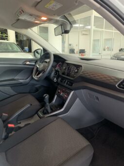 
										Volkswagen T-Cross Edition 1.6 TDI full									