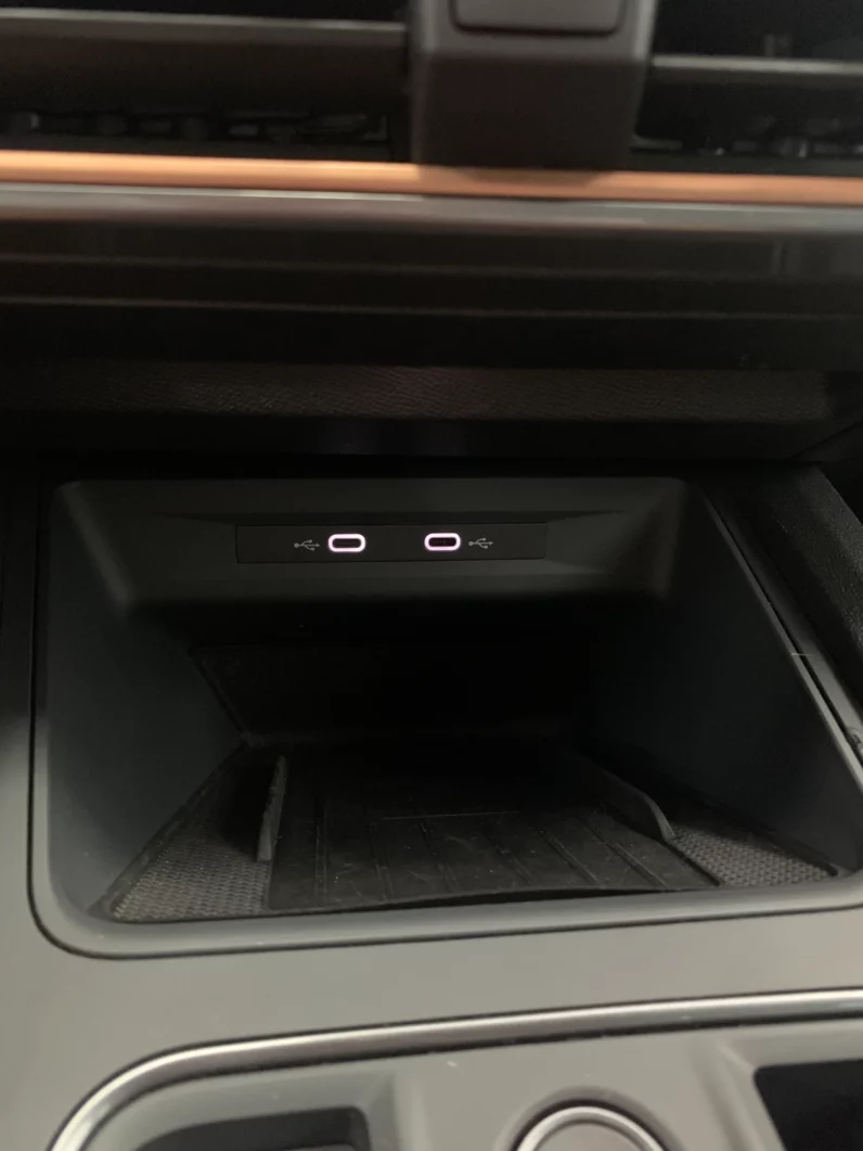 
								CUPRA Formentor 2.0 TSI 180kW 245 CV VZ DSG 5p full									