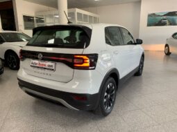 
										Volkswagen T-Cross Edition 1.6 TDI full									