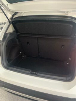 
										Volkswagen T-Cross Edition 1.6 TDI full									