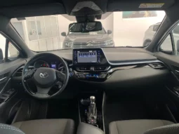 
										Toyota C-HR 125H Advance full									