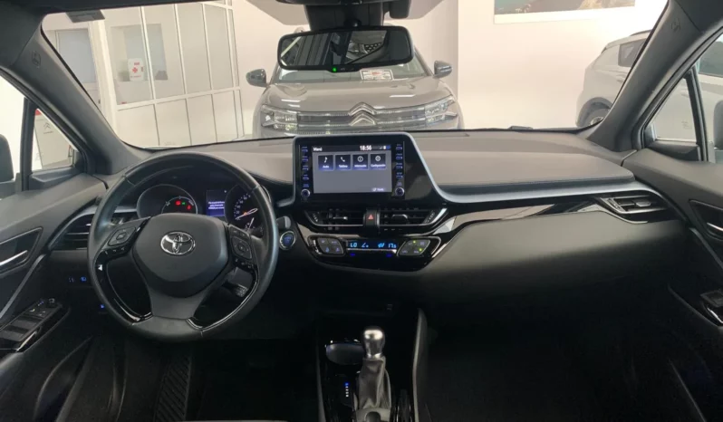 
								Toyota C-HR 125H Advance full									