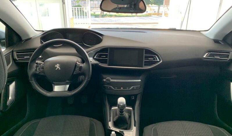 
								Peugeot 308 SW Business Line 1.5 BlueHDi 130 full									