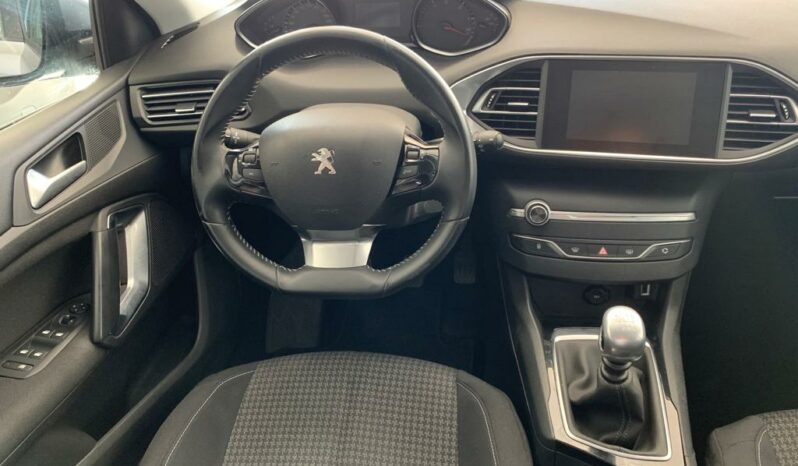 
								Peugeot 308 SW Business Line 1.5 BlueHDi 130 full									