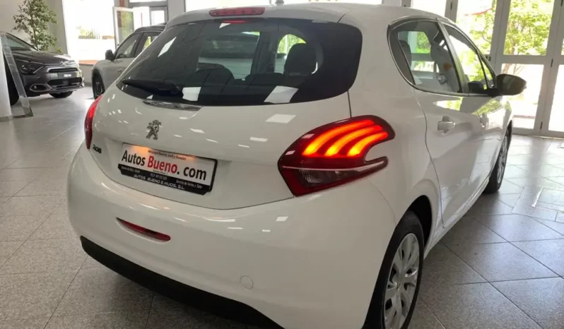 
								Peugeot 208 Active 1.6 BHDi 75 full									