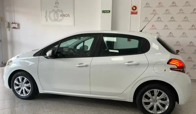 
								Peugeot 208 Active 1.6 BHDi 75 full									