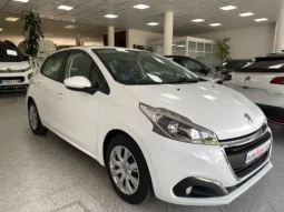 
										Peugeot 208 Active 1.6 BHDi 75 full									