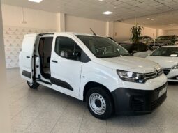 
										Citroen Berlingo Talla M BlueHDi 100 full									