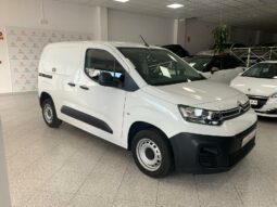 
										Citroen Berlingo Talla M BlueHDi 100 full									