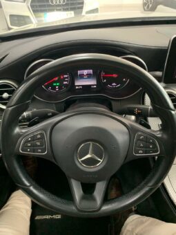 
										Mercedes Clase C C300 H AMG LIN full									