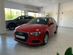 
										Audi A3 Sedan 1.6 TDI 115CV full									