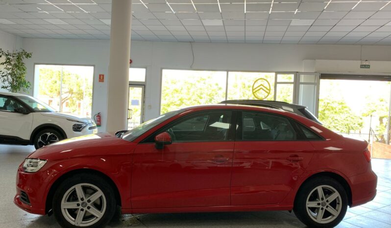 
								Audi A3 Sedan 1.6 TDI 115CV full									