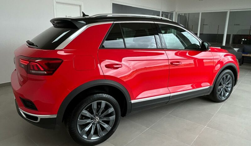 
								Volkswagen T-ROC 1.5 TSI Sport 150CV DSG7 full									