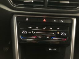 
										Volkswagen T-Roc 2.0 TDI Life 115cv full									