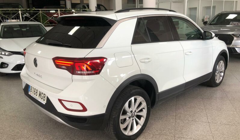 
								Volkswagen T-Roc 2.0 TDI Life 115cv full									