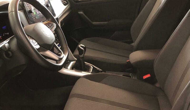 
								Volkswagen T-Roc 2.0 TDI Life 115cv full									