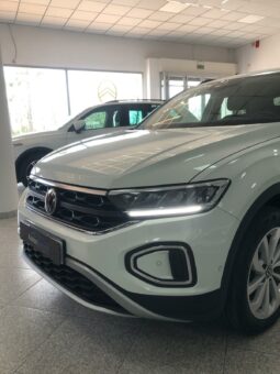 
										Volkswagen T-Roc 2.0 TDI Life 115cv full									