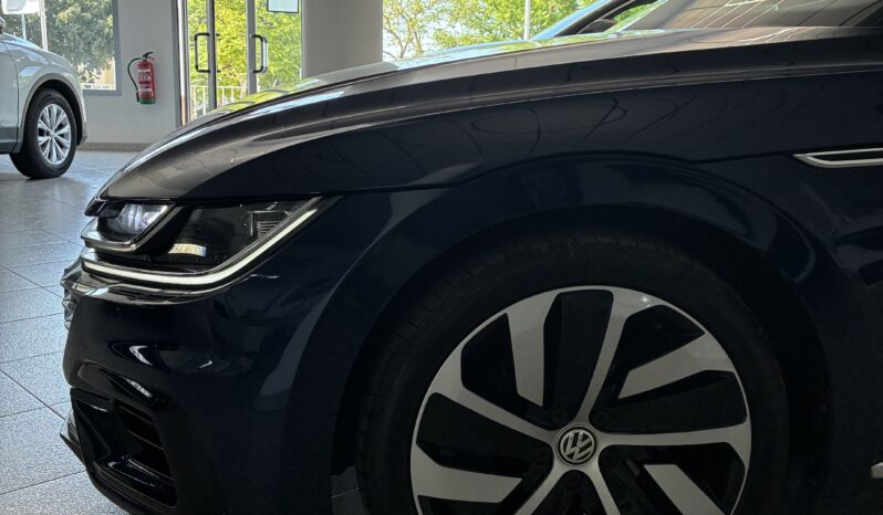 
								Volkswagen Arteon 2.0TDI R-LINE 150CV DSG7 full									