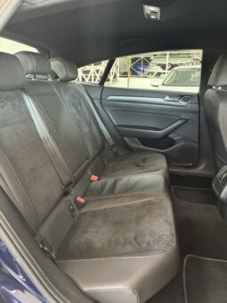 
										Volkswagen Arteon 2.0TDI R-LINE 150CV DSG7 full									