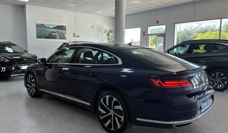 
								Volkswagen Arteon 2.0TDI R-LINE 150CV DSG7 full									