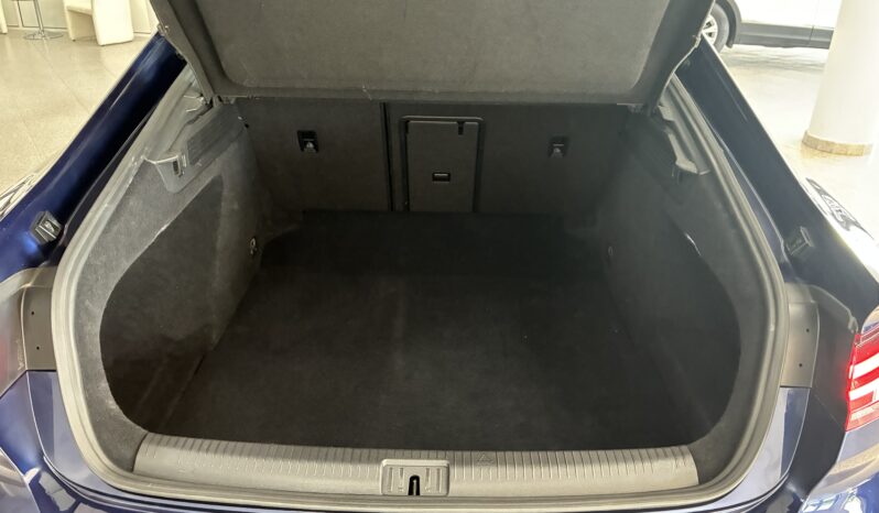 
								Volkswagen Arteon 2.0TDI R-LINE 150CV DSG7 full									