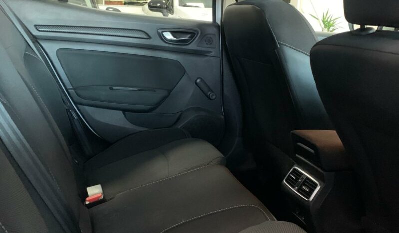 
								Renault Megane 1.5dci Intens 115CV full									