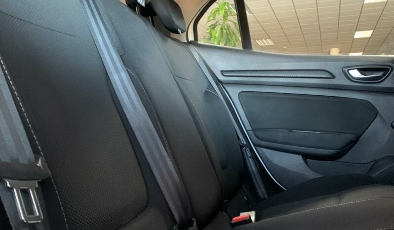 
								Renault Megane 1.5dci Intens 115CV full									