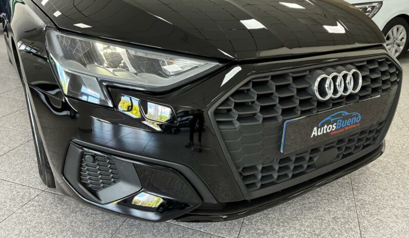 
								Audi A3 30TDI STRONIC full									