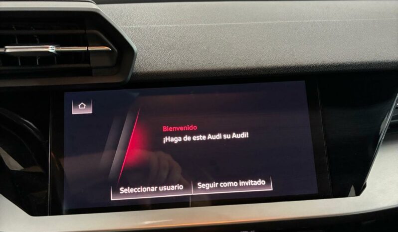 
								Audi A3 30TDI STRONIC full									