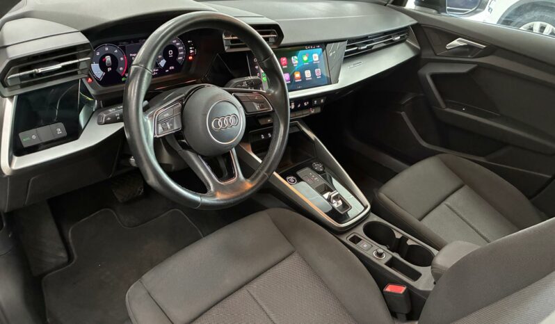 
								Audi A3 30TDI STRONIC full									