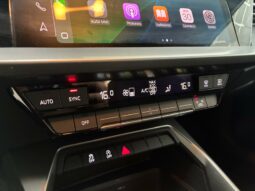 
										Audi A3 30TDI STRONIC full									