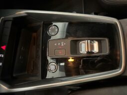 
										Audi A3 30TDI STRONIC full									