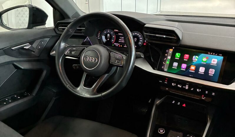 
								Audi A3 30TDI STRONIC full									