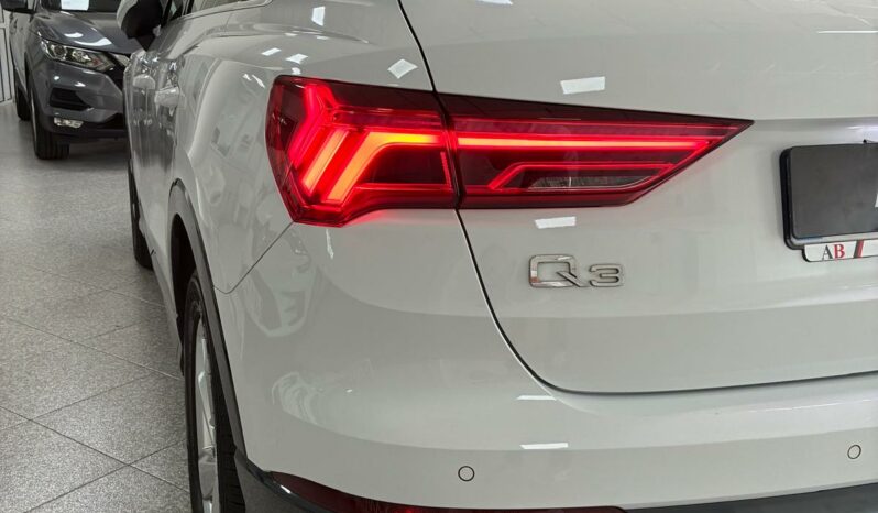 
								Audi Q3 35TDI Advanced 150CV STRONIC full									