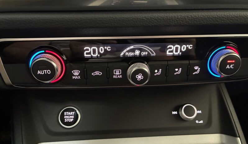 
								Audi Q3 35TDI Advanced 150CV STRONIC full									