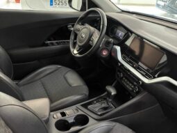 
										KIA NIRO 1.6 HEV DRIVE 105CV full									