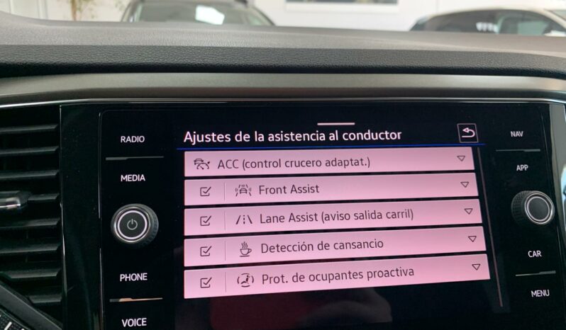 
								Volkswagen T-ROC 1.6TDI Advanced 115CV full									