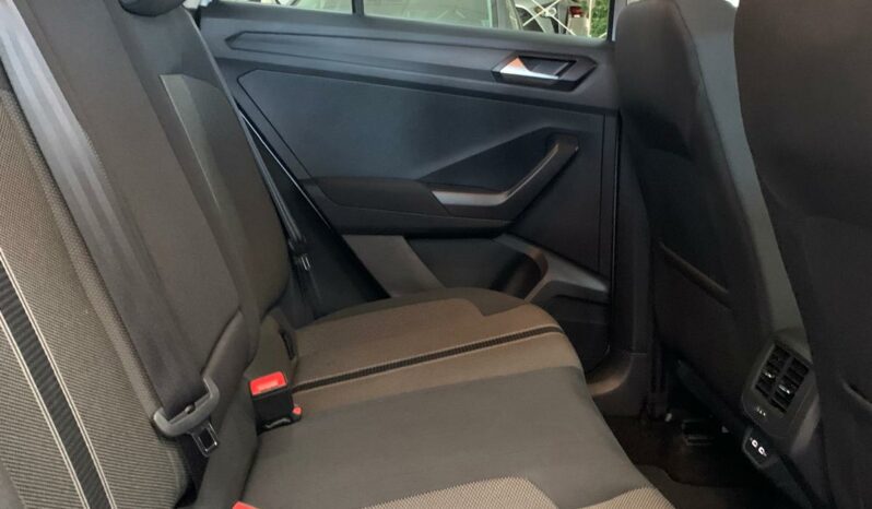 
								Volkswagen T-ROC 1.6TDI Advanced 115CV full									