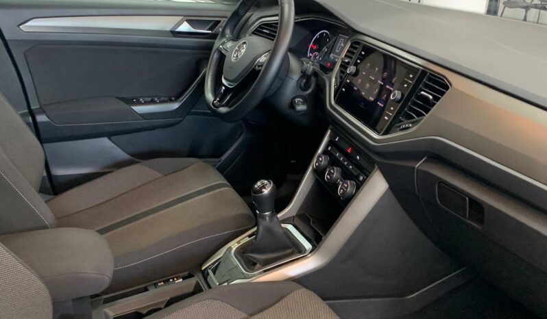 
								Volkswagen T-ROC 1.6TDI Advanced 115CV full									