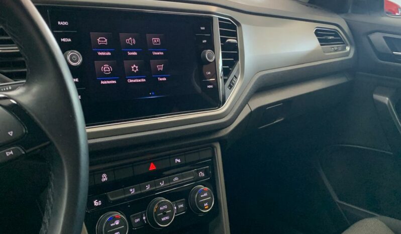 
								Volkswagen T-ROC 1.6TDI Advanced 115CV full									