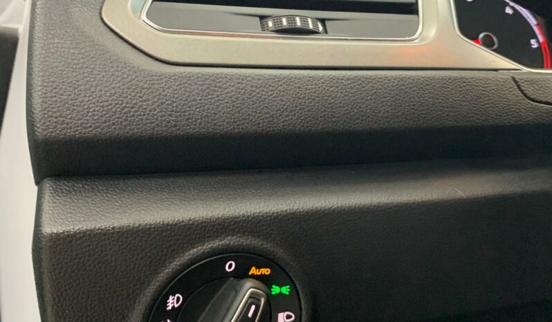 
								Volkswagen T-ROC 1.6TDI Advanced 115CV full									