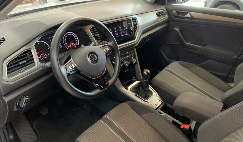 
								Volkswagen T-ROC 1.6TDI Advanced 115CV full									