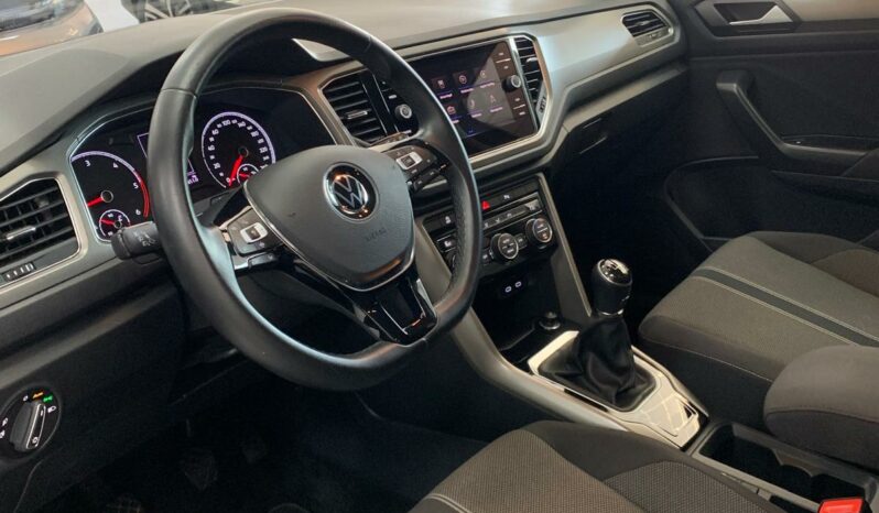 
								Volkswagen T-ROC 1.6TDI Advanced 115CV full									