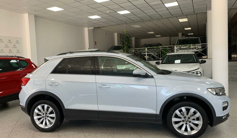 
								Volkswagen T-ROC 1.6TDI Advanced 115CV full									