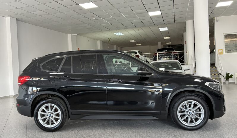 
								BMW X1 Sdrive 16d Business full									