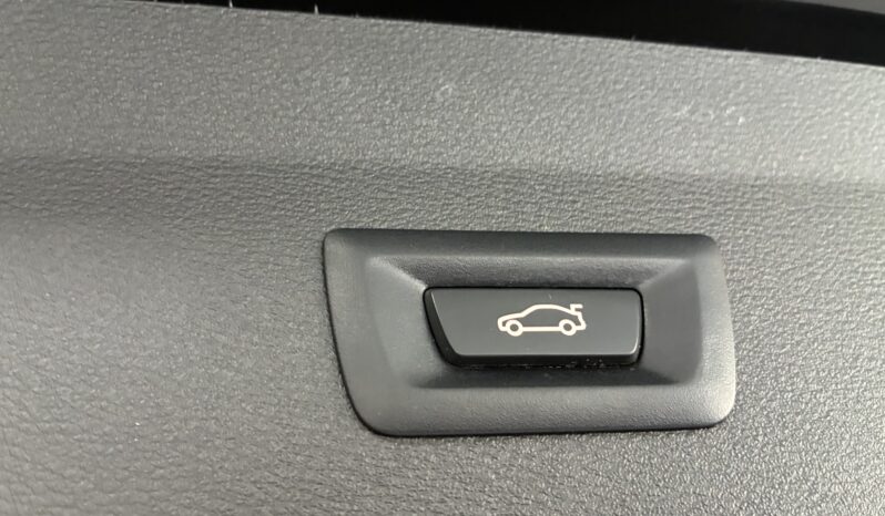 
								BMW X1 Sdrive 16d Business full									