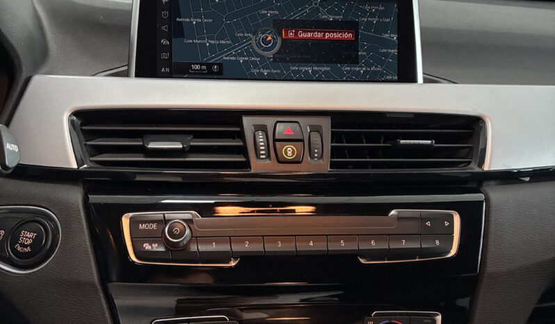 
								BMW X1 Sdrive 16d Business full									