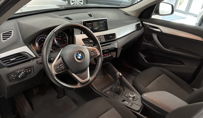 
								BMW X1 Sdrive 16d Business full									